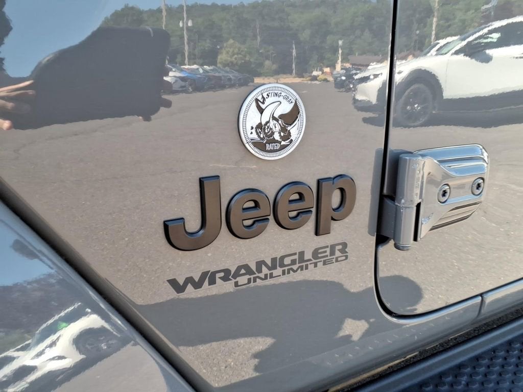2021 Jeep Wrangler Unlimited Sahara Altitude