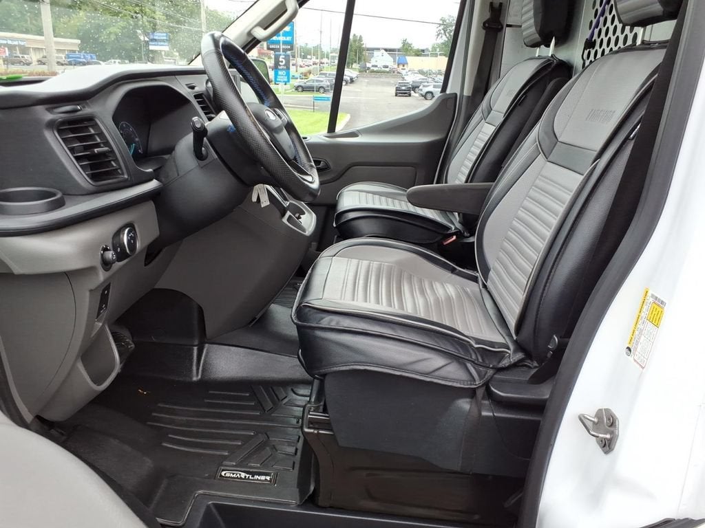2022 Ford Transit Cargo Van Base