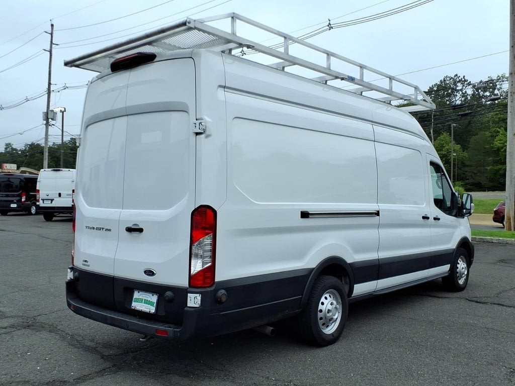 2022 Ford Transit Cargo Van Base