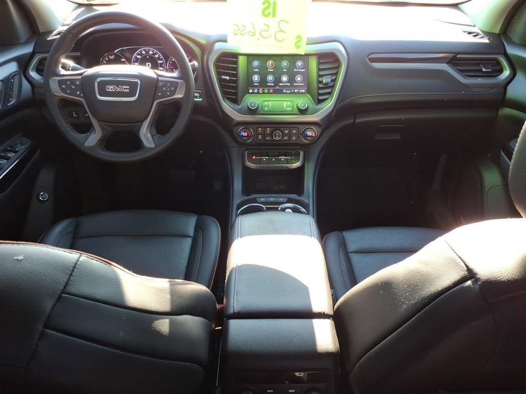 2023 GMC Acadia AT4