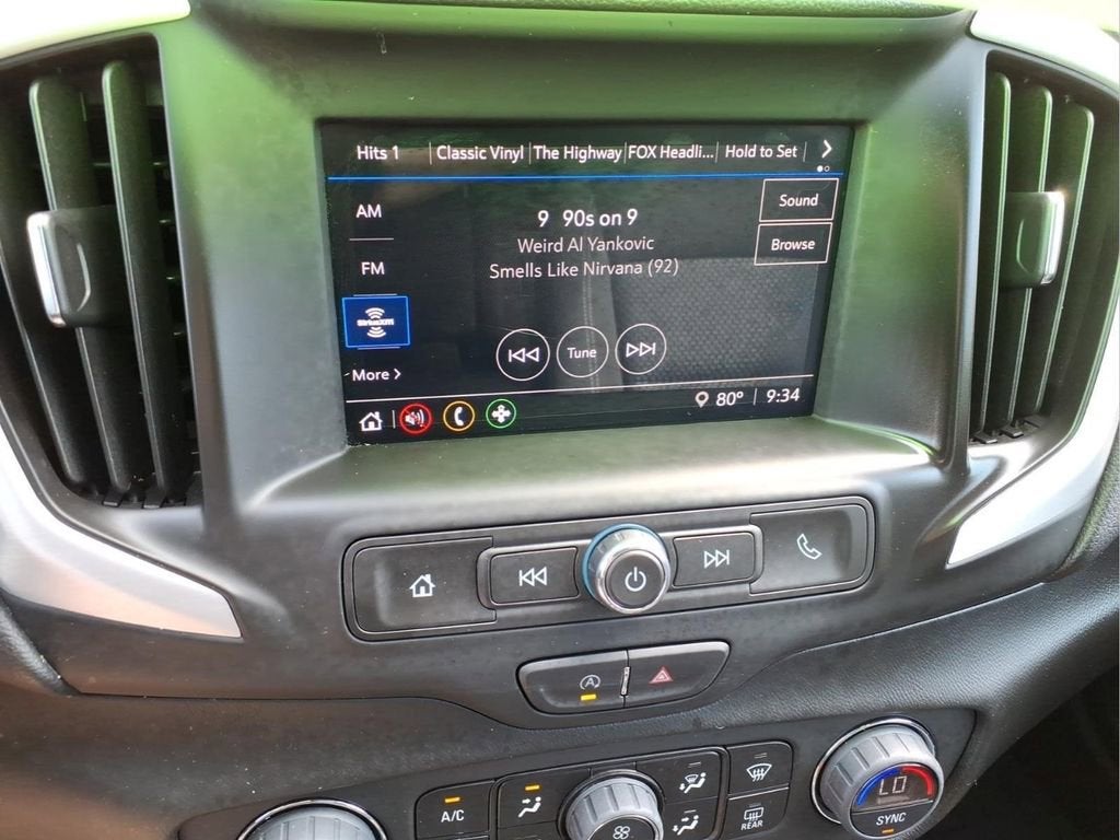 2023 GMC Terrain SLE
