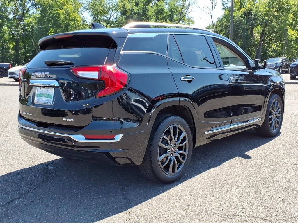 2023 GMC Terrain Denali
