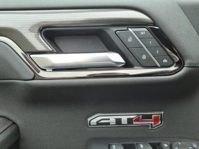 2025 GMC Sierra 1500 AT4