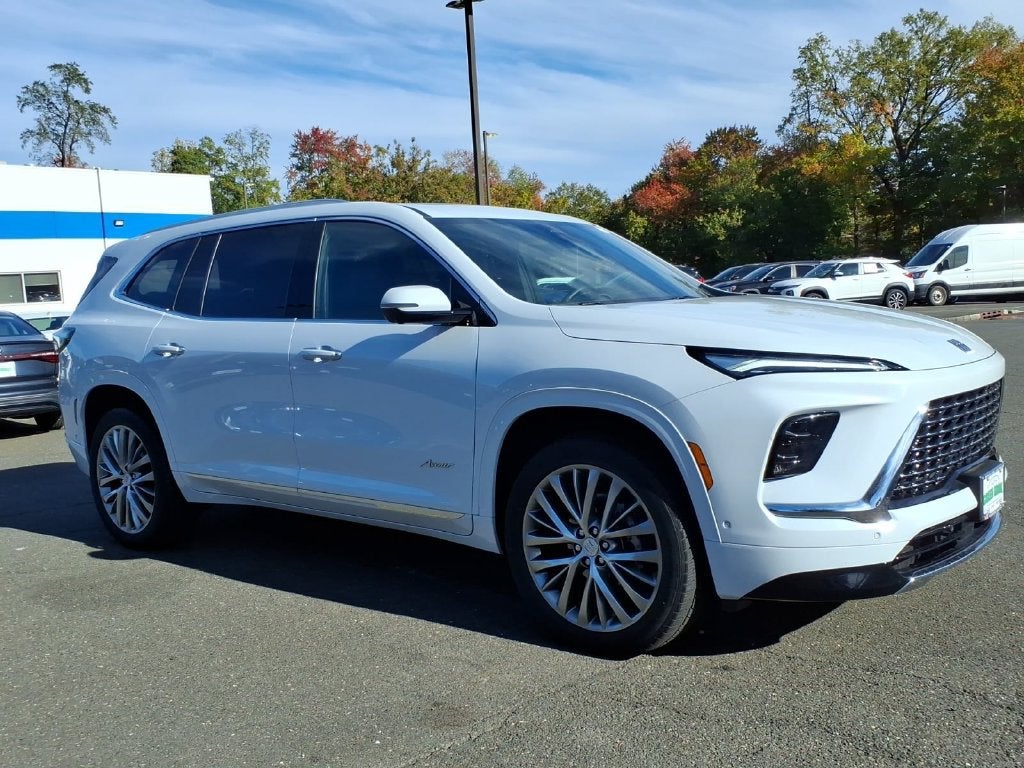 2026 Buick Enclave Avenir