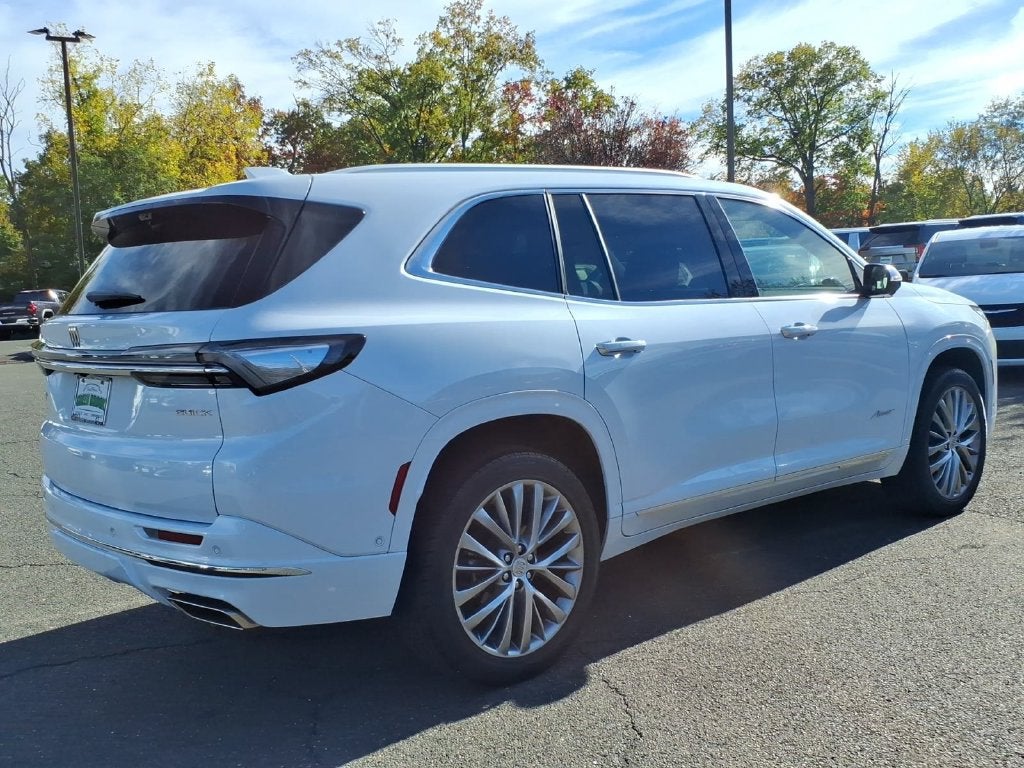 2026 Buick Enclave Avenir