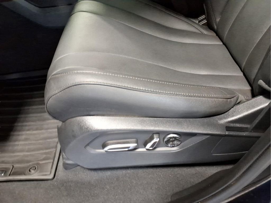2025 Acura MDX Base