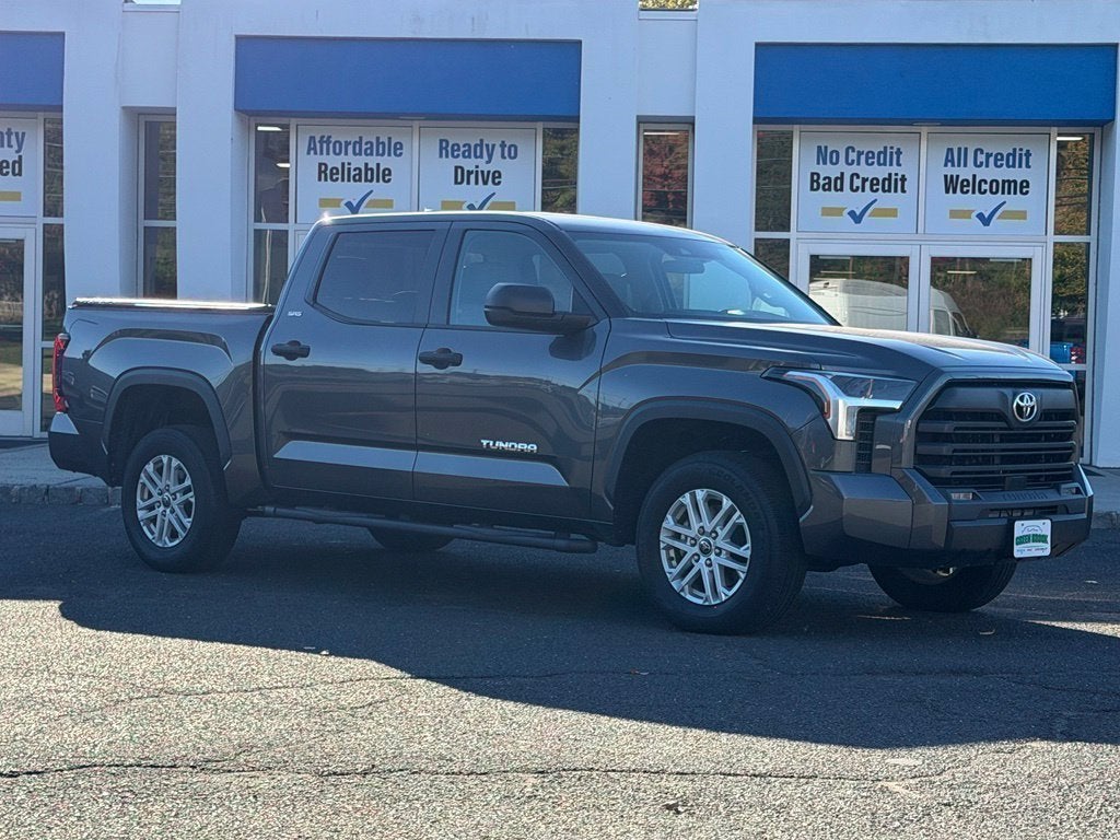 2024 Toyota Tundra 4WD SR5