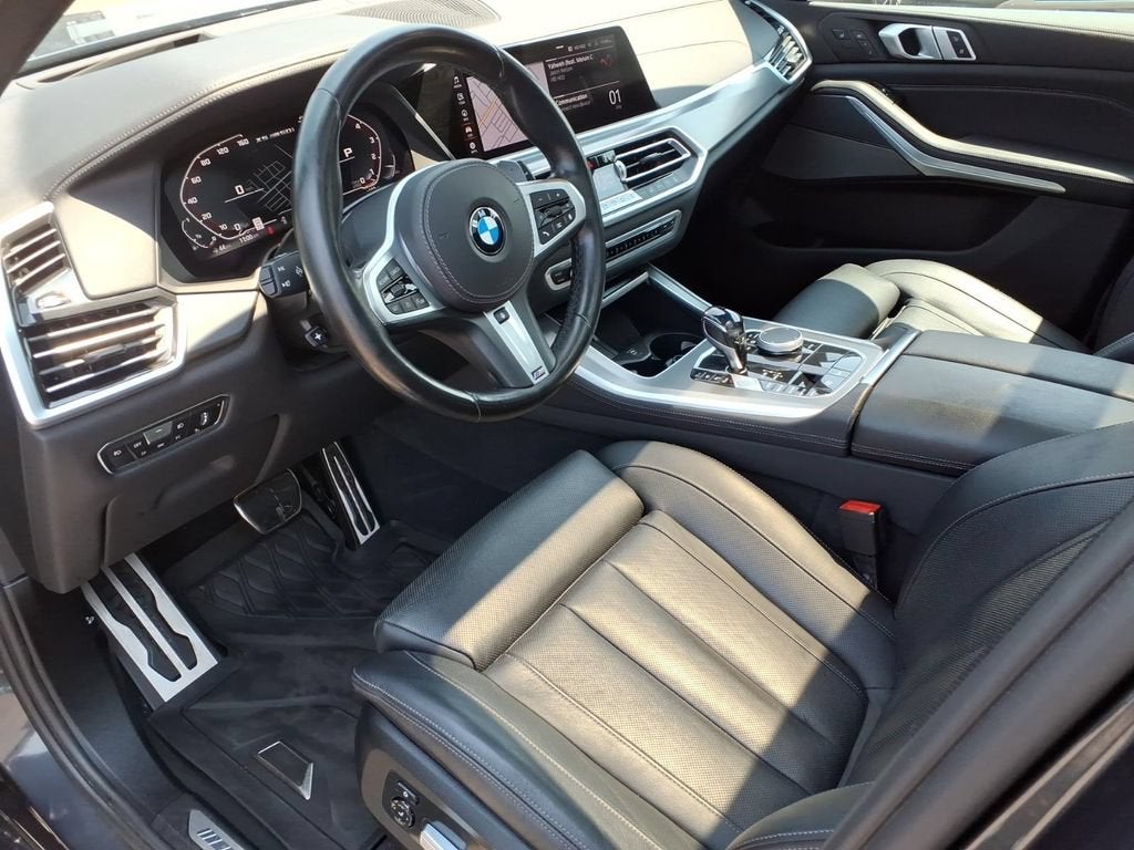 2021 BMW X5 M50i