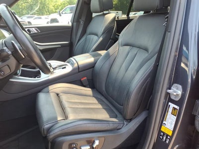 2021 BMW X5 M50i
