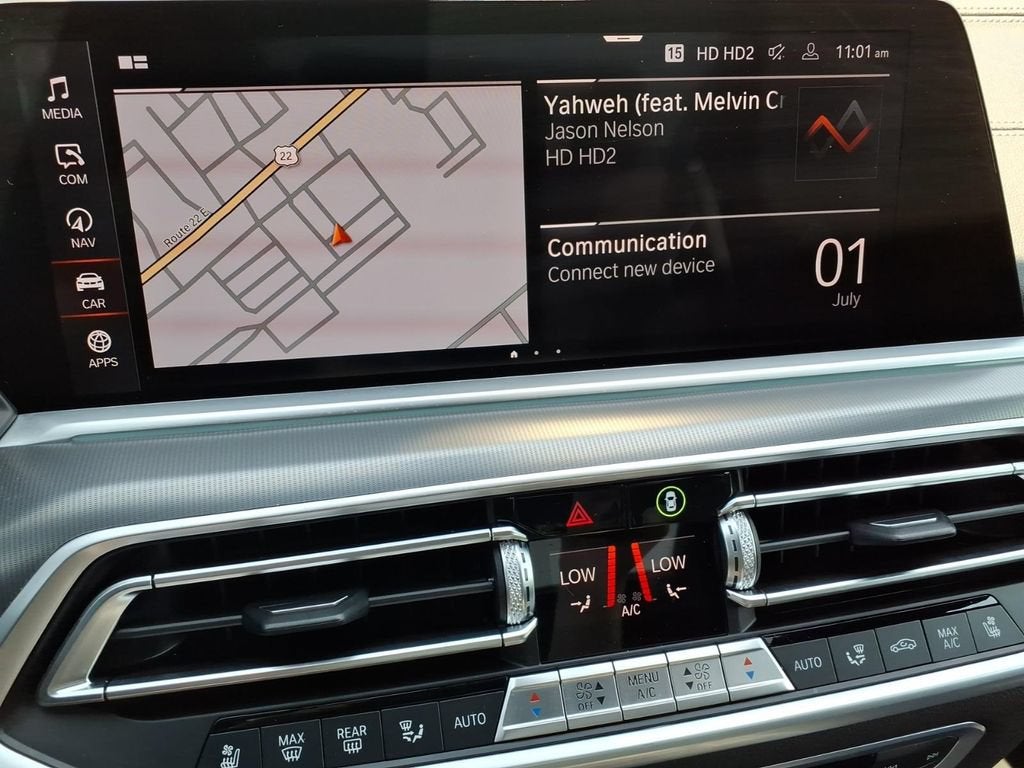 2021 BMW X5 M50i