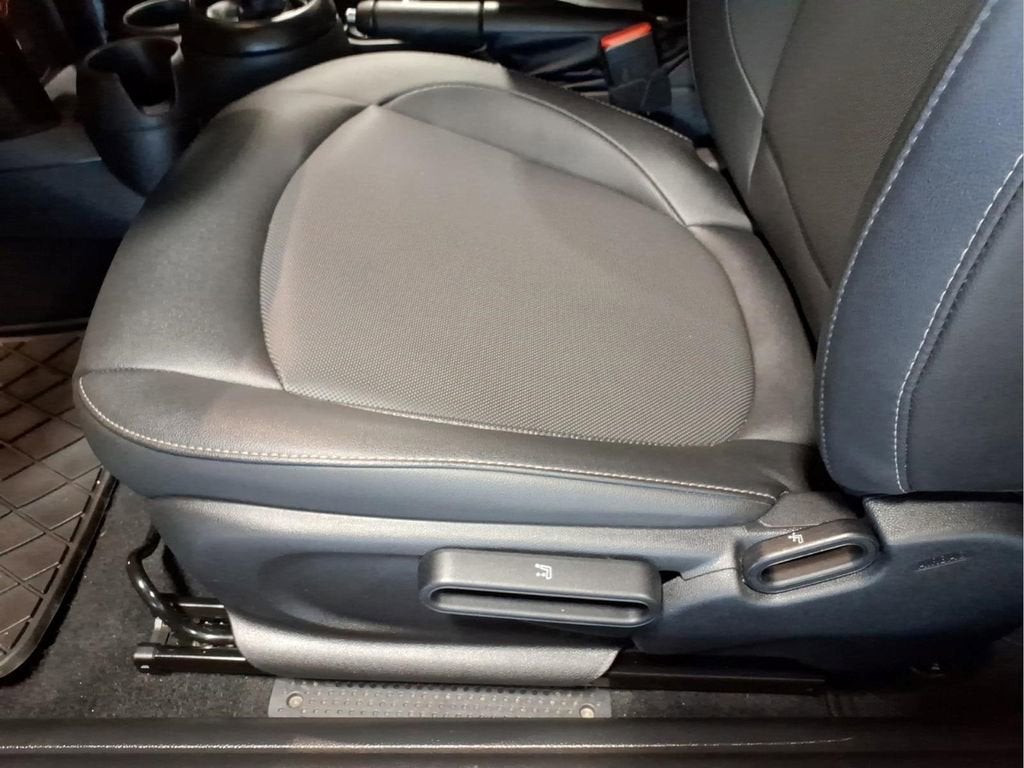 2023 MINI Hardtop 2 Door Cooper